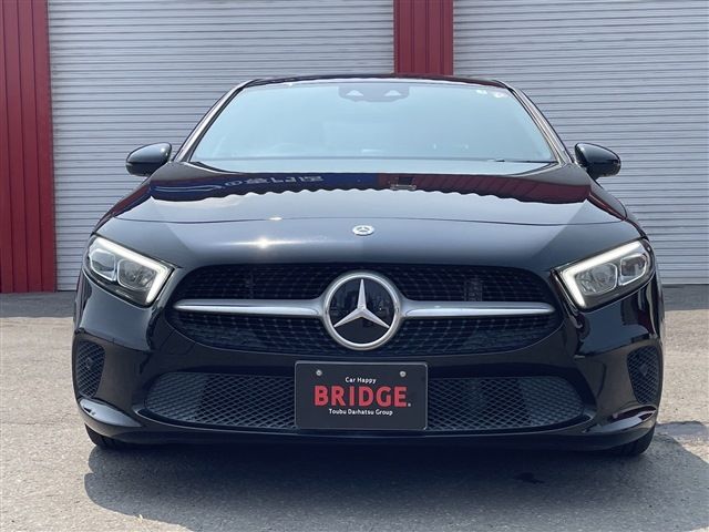 MERCEDES BENZ MERCEDES BENZ A class sedan 2019