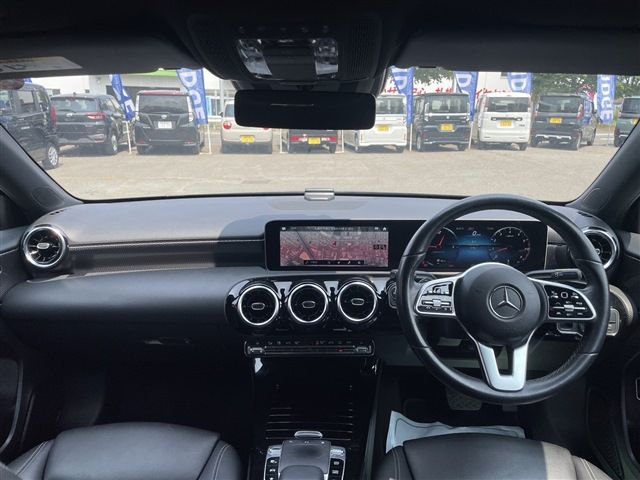 MERCEDES BENZ MERCEDES BENZ A class sedan 2019