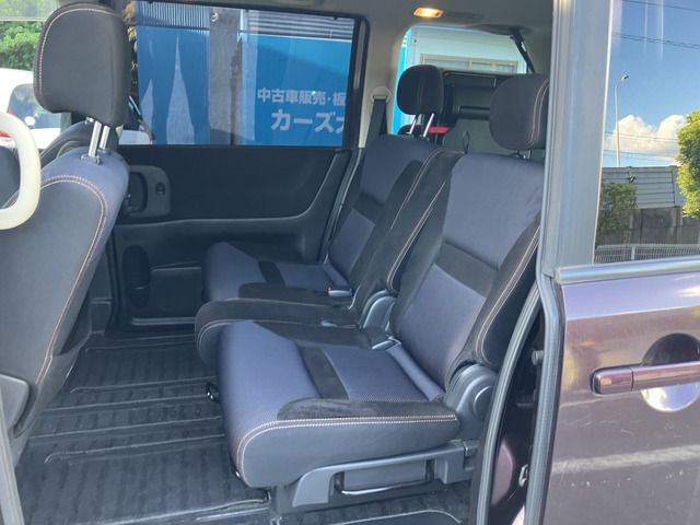 NISSAN SERENA  WG 2010