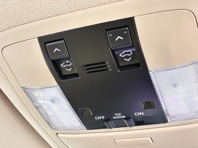 TOYOTA LANDCRUISER PRADO 2022