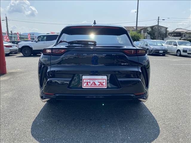 TOYOTA CROWN SPORT 2024