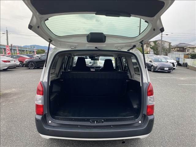 TOYOTA PROBOX van HYBRID 2022