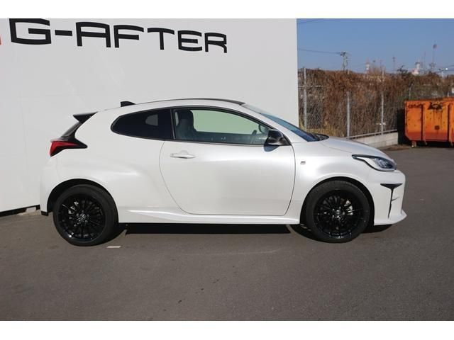 TOYOTA GR YARIS 2021