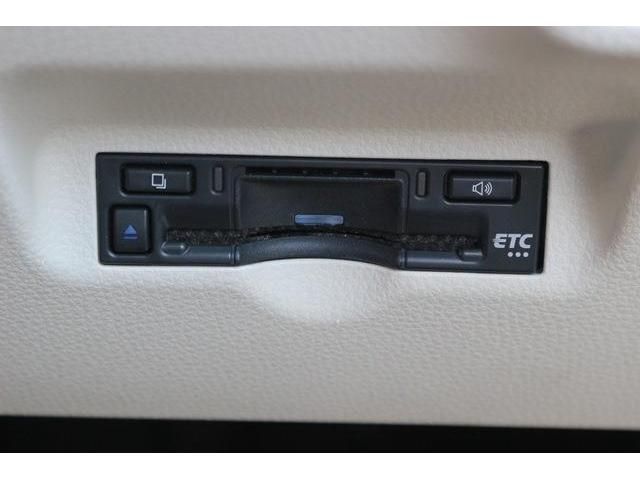 TOYOTA SIENTA HYBRID 2022