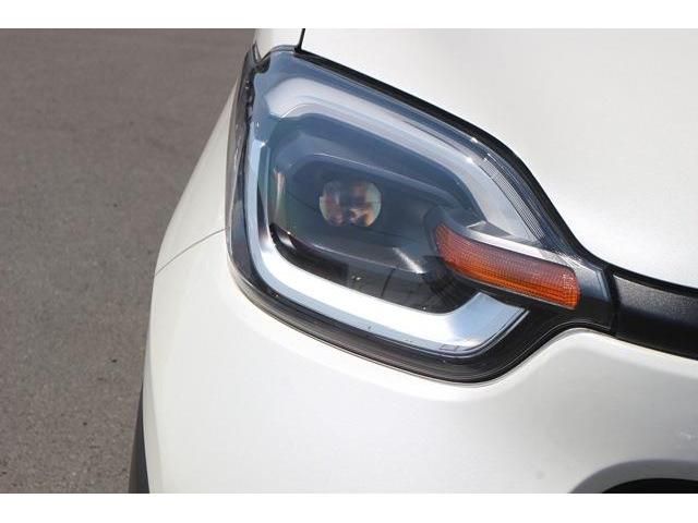 TOYOTA SIENTA HYBRID 2022