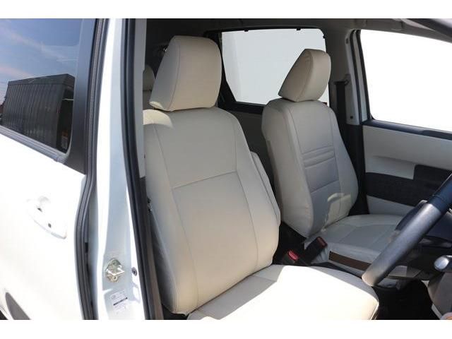 TOYOTA SIENTA HYBRID 2022