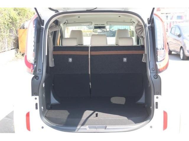 TOYOTA SIENTA HYBRID 2022