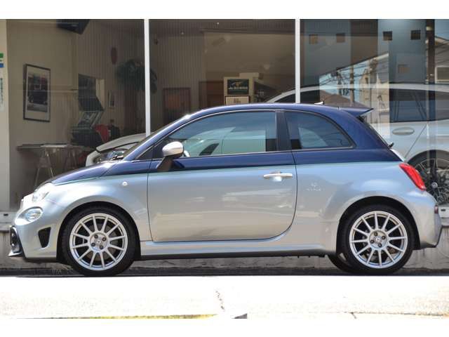 FIAT ABARTH 695 2019