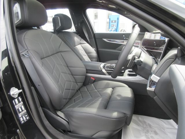 BMW BMW 7series 2025