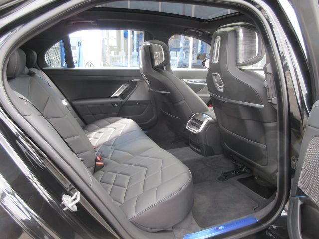 BMW BMW 7series 2025