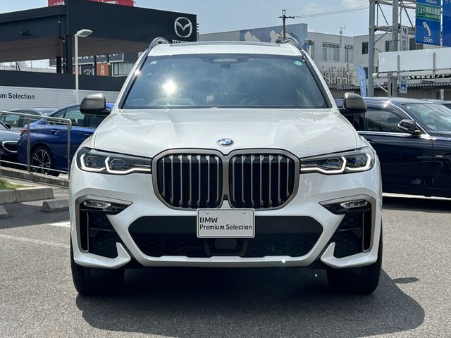 BMW BMW X7 2021