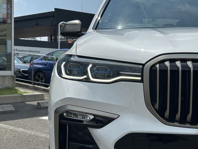 BMW BMW X7 2021