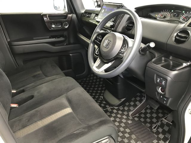 HONDA N BOX CUSTOM 2020