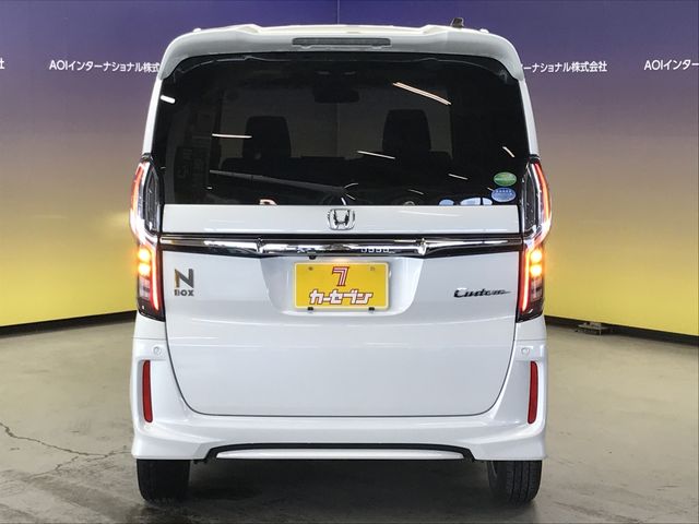 HONDA N BOX CUSTOM 2020