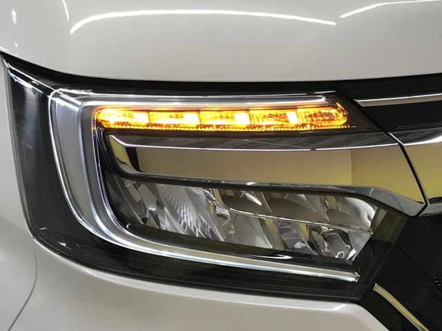 HONDA N BOX CUSTOM 2020