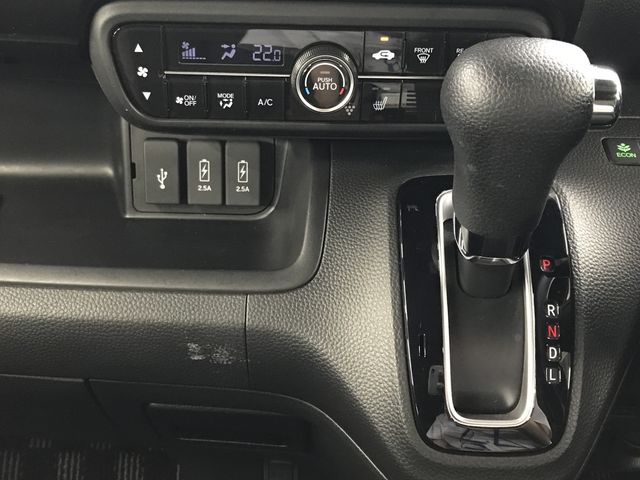 HONDA N BOX CUSTOM 2020