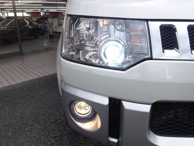 MITSUBISHI DELICA D:5 4WD 2014