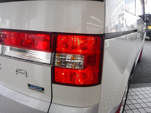MITSUBISHI DELICA D:5 4WD 2014
