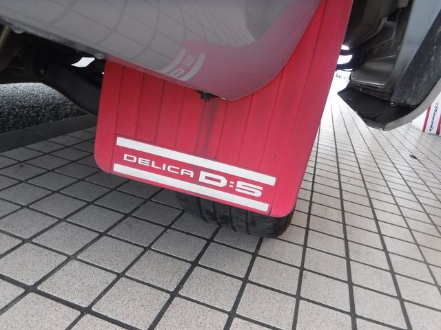 MITSUBISHI DELICA D:5 4WD 2014