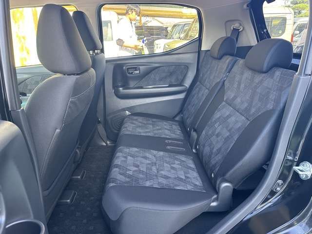 MITSUBISHI ek X EV 2022