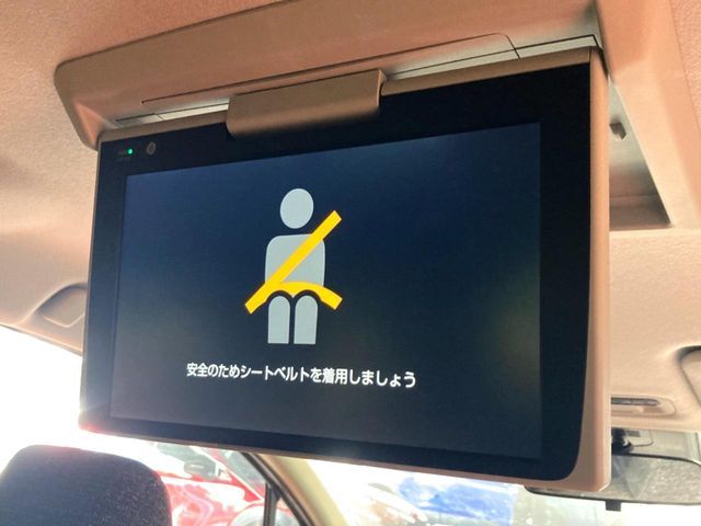 TOYOTA SIENTA HYBRID 2024