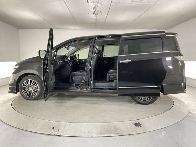 NISSAN ELGRAND 2016