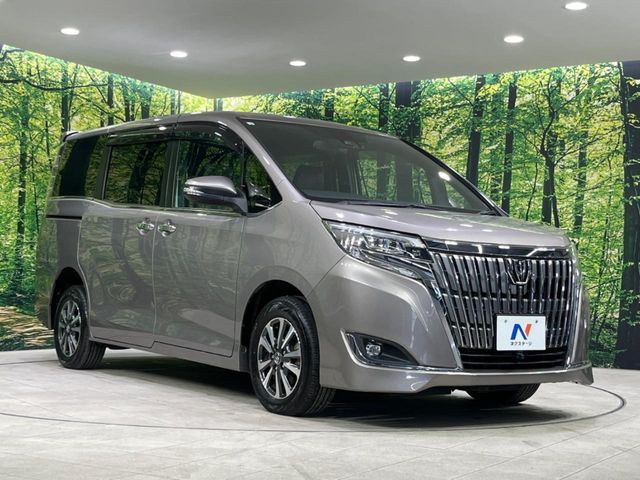 TOYOTA ESQUIRE 4WD 2018