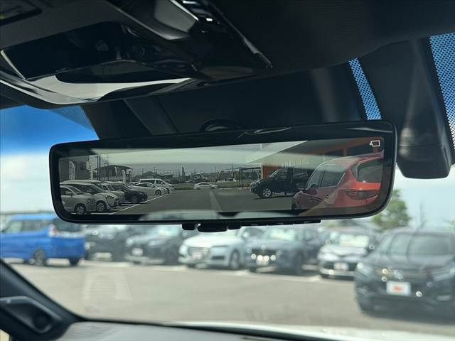 TOYOTA HARRIER HYBRID 2021