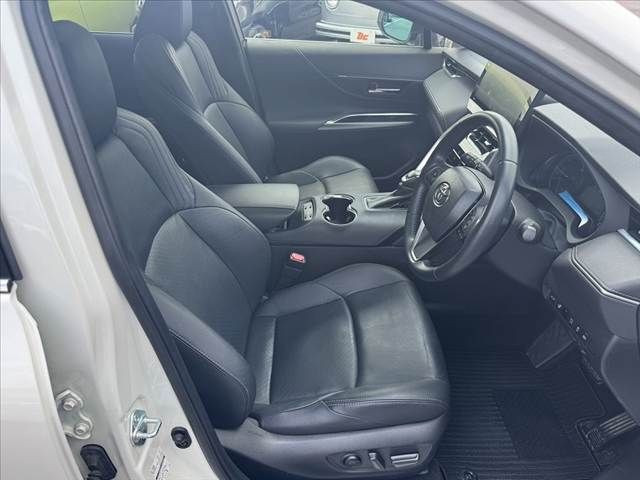 TOYOTA HARRIER HYBRID 2021