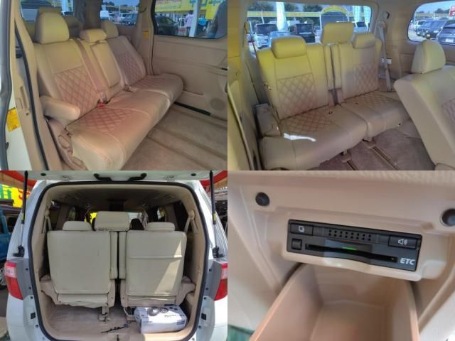 TOYOTA ALPHARD 2014