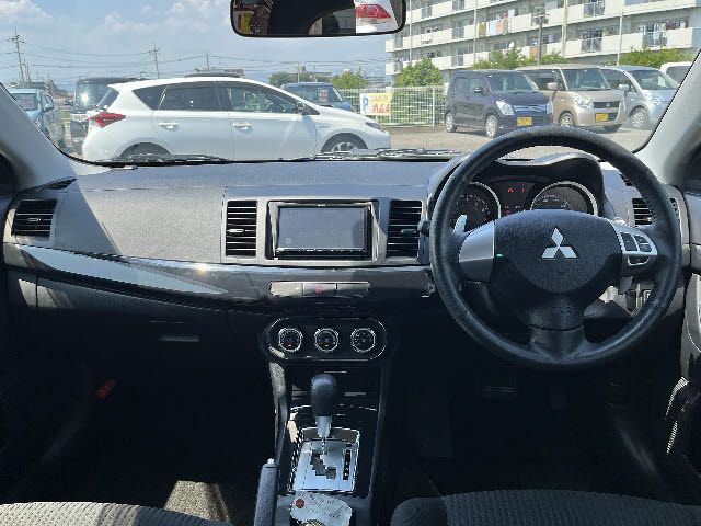 MITSUBISHI GALANT FORTIS SPORTBACK 2014