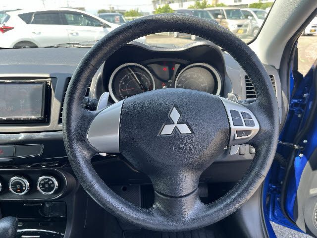 MITSUBISHI GALANT FORTIS SPORTBACK 2014