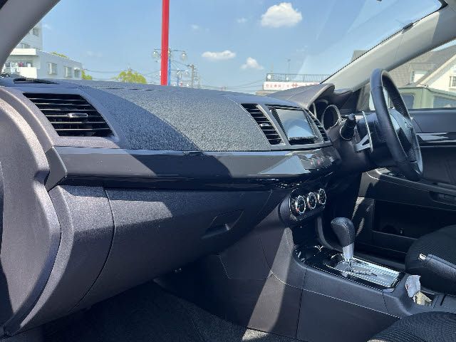 MITSUBISHI GALANT FORTIS SPORTBACK 2014