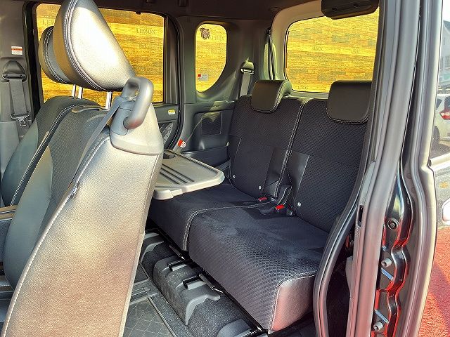 DAIHATSU TANTO CUSTOM 2021