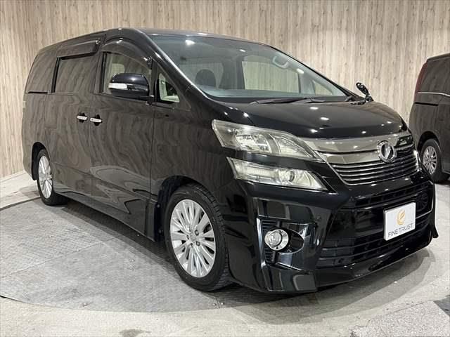 TOYOTA VELLFIRE 2012