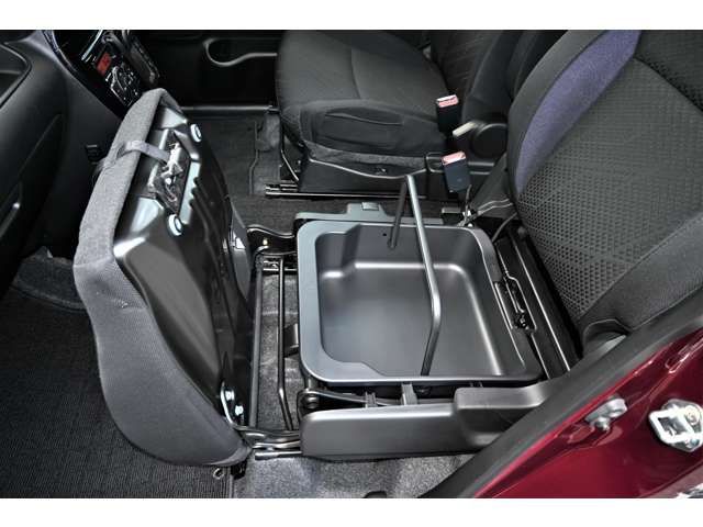 MITSUBISHI DELICA D:2 2WD 2019