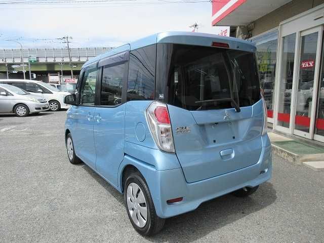 MITSUBISHI eK SPACE 2017