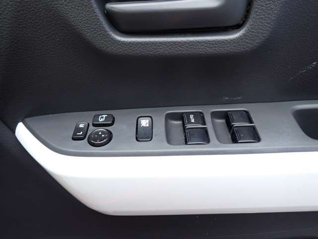 SUZUKI HUSTLER 4WD 2014