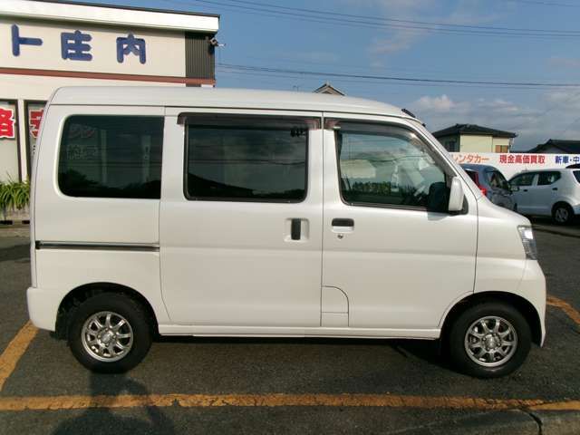 DAIHATSU HIJET CARGO 4WD 2014