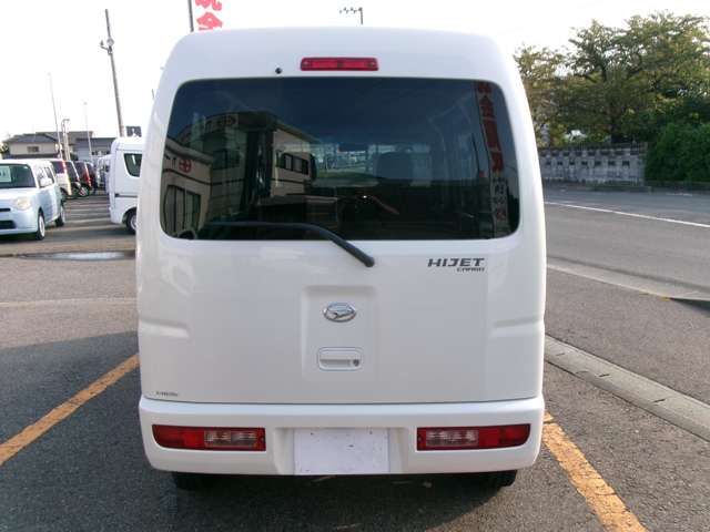 DAIHATSU HIJET CARGO 4WD 2014