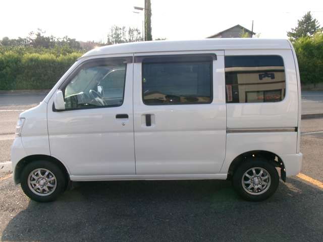 DAIHATSU HIJET CARGO 4WD 2014