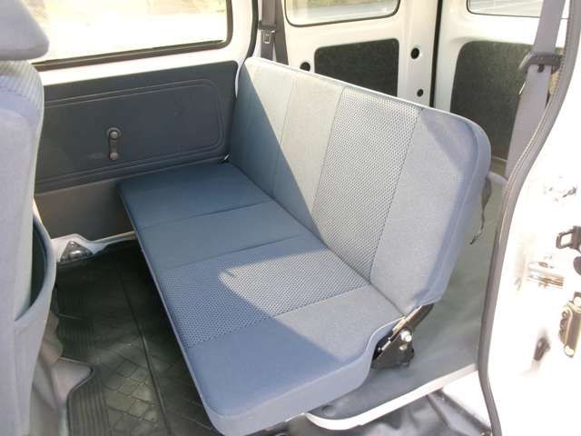 DAIHATSU HIJET CARGO 4WD 2014