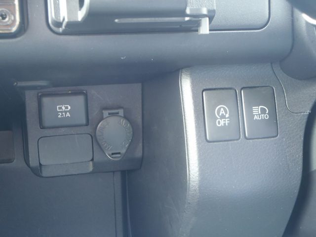 TOYOTA SUCCEED van 2WD 2019