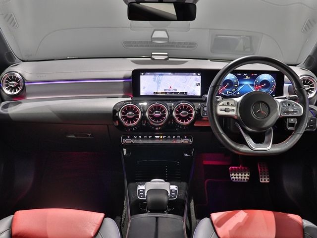 MERCEDES BENZ MERCEDES BENZ A class sedan 2019