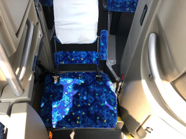 MITSUBISHI FUSOU AERO ACE 2016