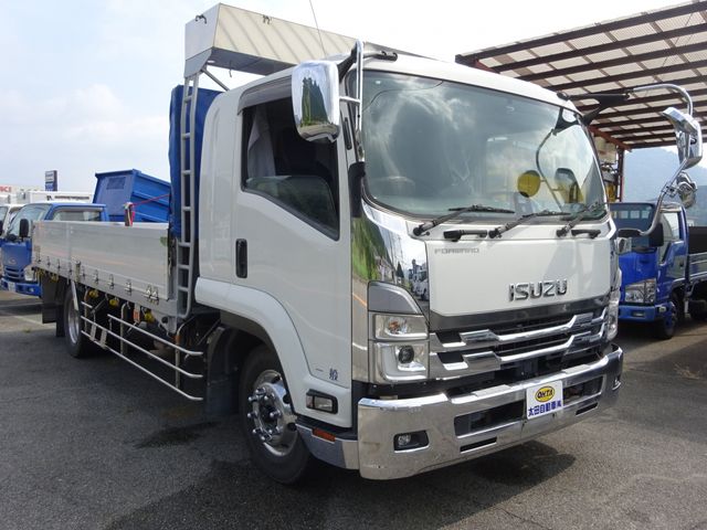 ISUZU FORWARD 2021