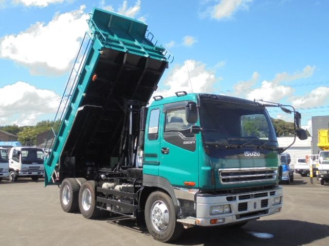 ISUZU GIGA 2006