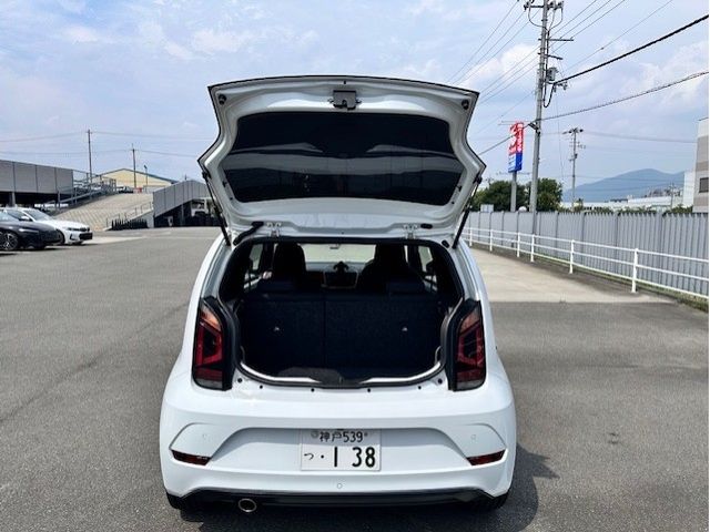 VOLKSWAGEN VOLKSWAGEN up! 2019