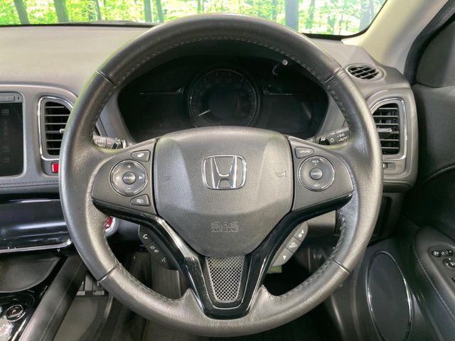 HONDA VEZEL HYBRID 2014