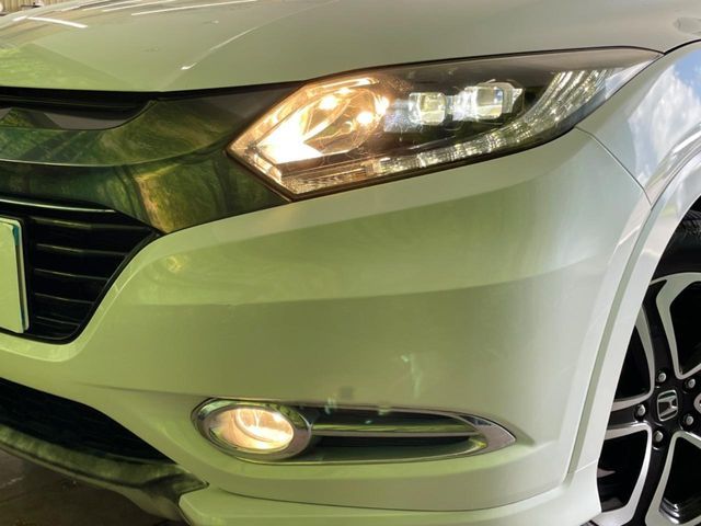 HONDA VEZEL HYBRID 2014